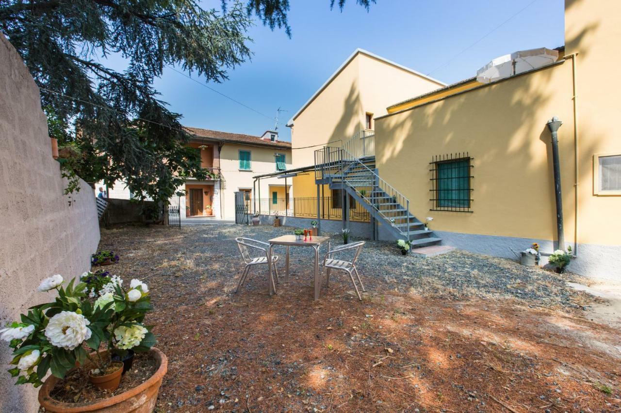 Casa Donatella Lägenhet Montecchio  Exteriör bild