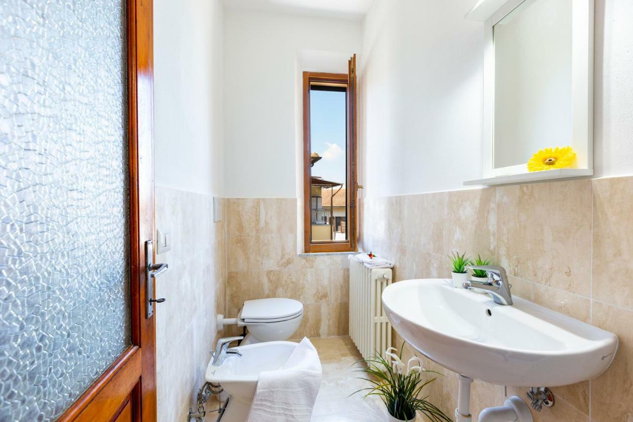 Casa Donatella Lägenhet Montecchio  Exteriör bild